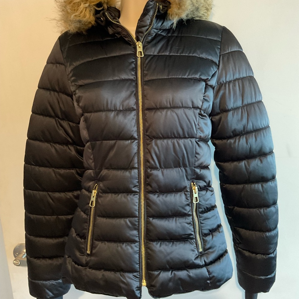 Women's Black Puffer Jacket with Faux Fur Hood